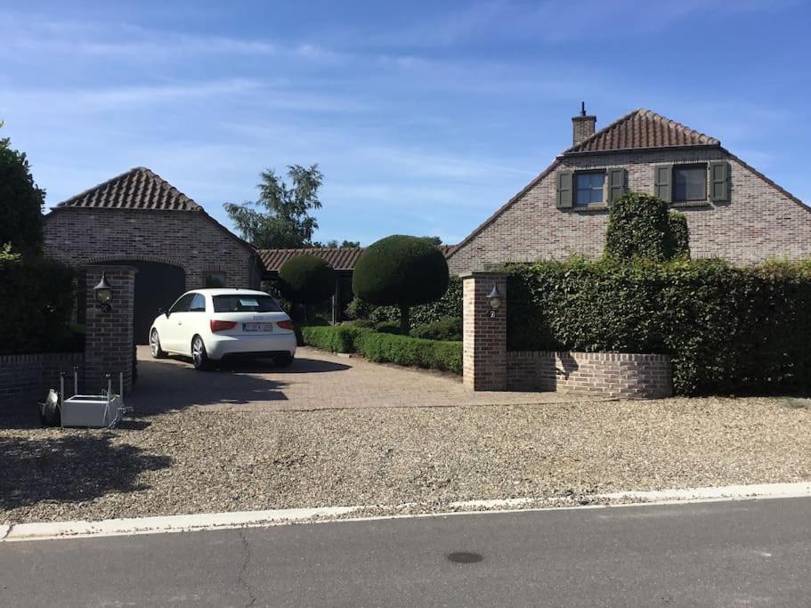Vakantiehuis De Wereldburger Worldcitizen Opglabbeek Buitenkant foto